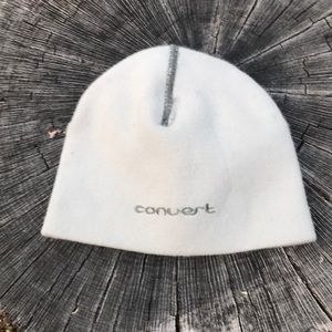 Convert brand skull cap; reversible EUC